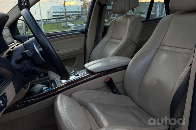 BMW X5 E70 Crossover