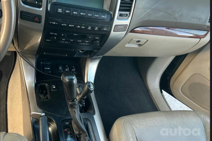 Toyota Land Cruiser Prado J120 SUV 3-doors