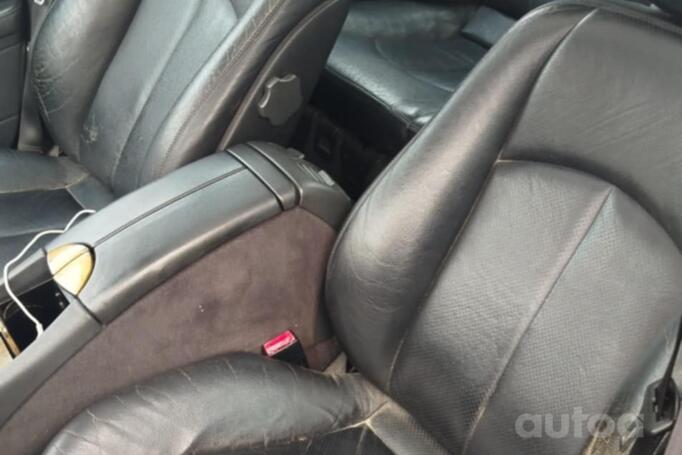 Mercedes-Benz E-Class W211 Sedan