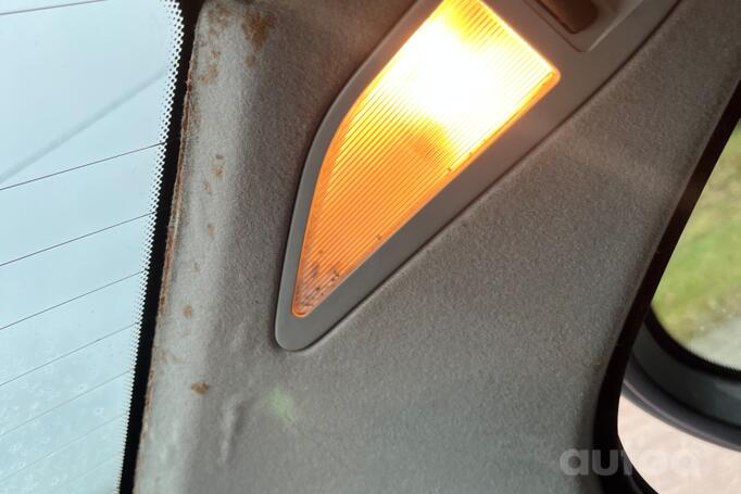 BMW 5 Series E39 Sedan 4-doors