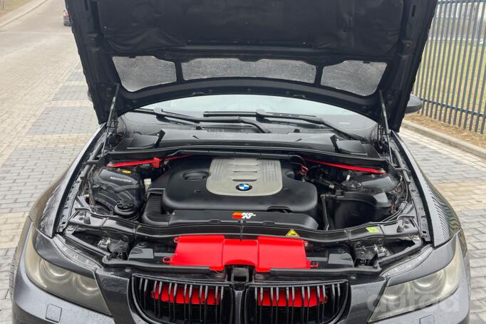 BMW 3 Series E90/E91/E92/E93 [restyling] Sedan