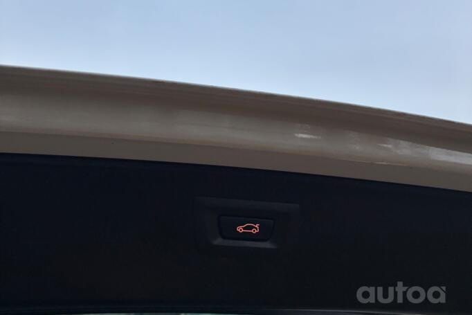 BMW 5 Series F07/F10/F11 [restyling] Touring wagon