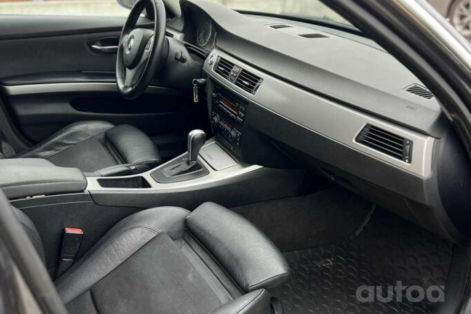 BMW 3 Series E90/E91/E92/E93 Sedan