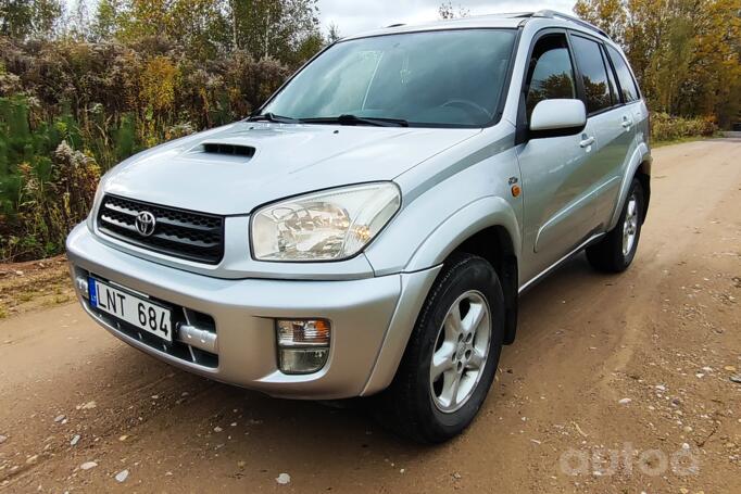 Toyota RAV 4 2 generation (XA20)