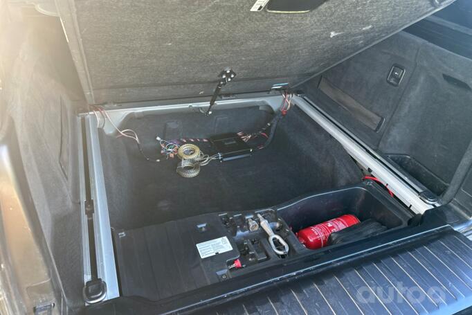 BMW X5 E70 [restyling] Crossover
