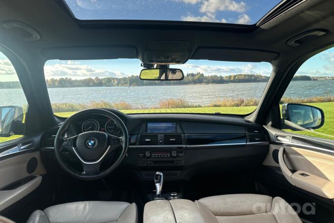 BMW X5 E70 [restyling] Crossover