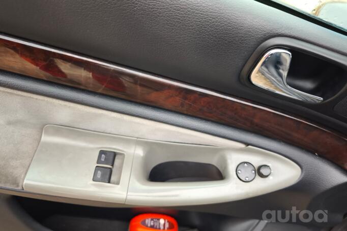 Audi A4 B5 Avant wagon 5-doors