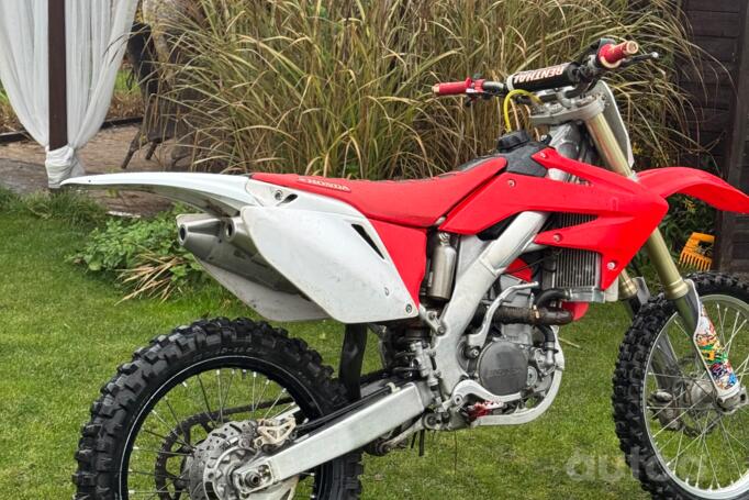 Honda CRF
