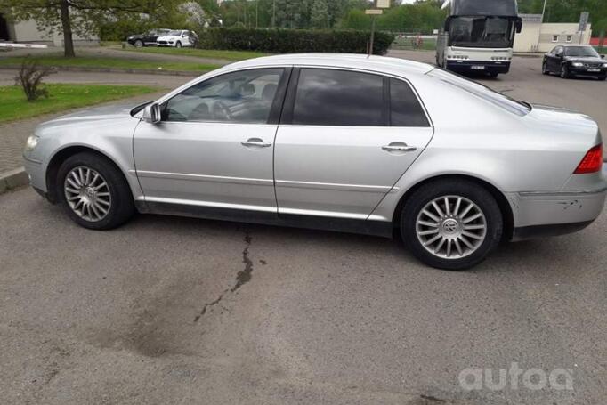 Volkswagen Phaeton 1 generation Sedan
