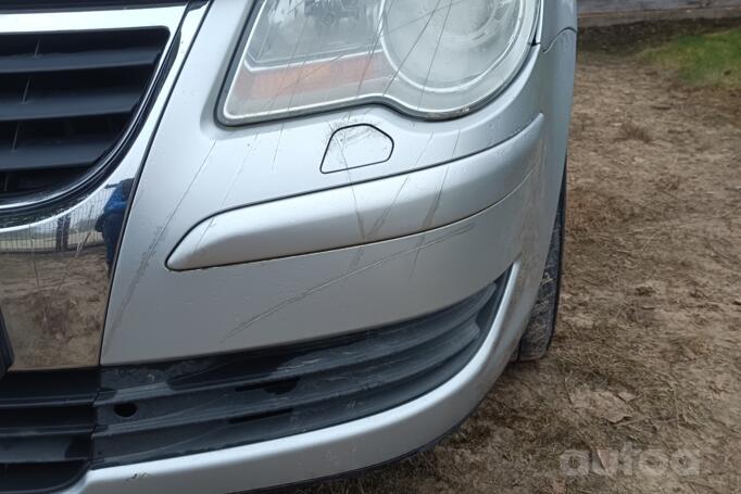 Volkswagen Touran 1 generation [restyling] Minivan 5-doors