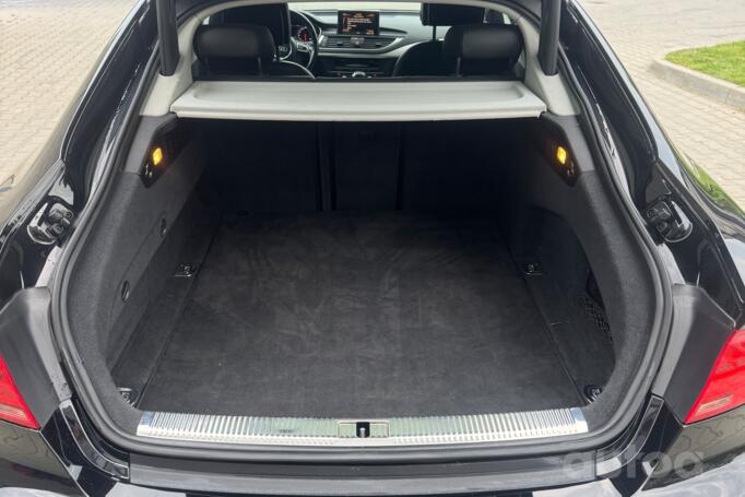 Audi A7 4G Sportback liftback