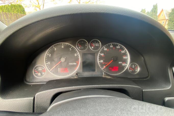 Audi A6 4B/C5 [restyling] Sedan