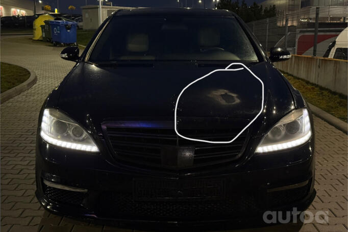 Mercedes-Benz S-Class W221 Sedan Long