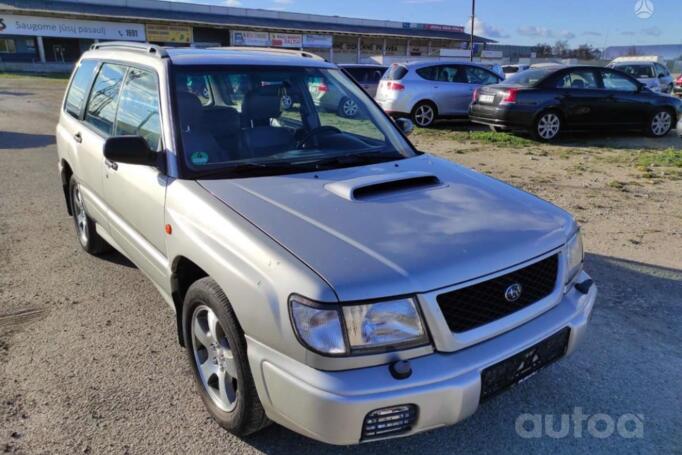 Subaru Forester 1 generation JP-spec crossover 5-doors