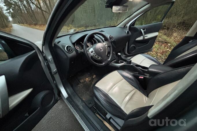 Nissan Qashqai 1 generation Crossover 5-doors