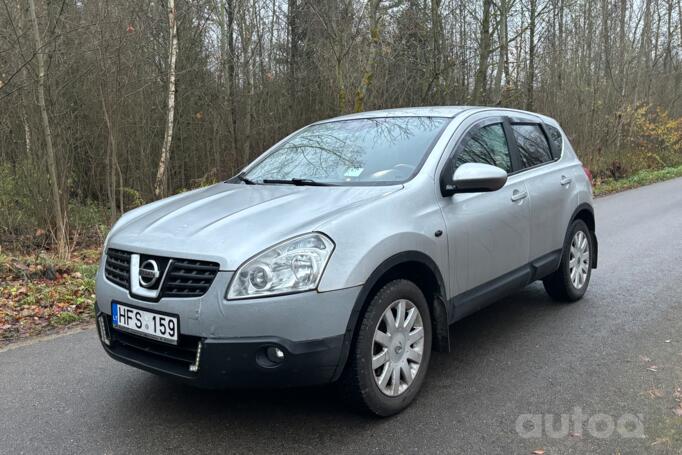 Nissan Qashqai 1 generation Crossover 5-doors