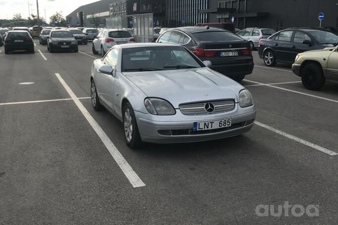 Mercedes-Benz SLK-Class R170 Roadster