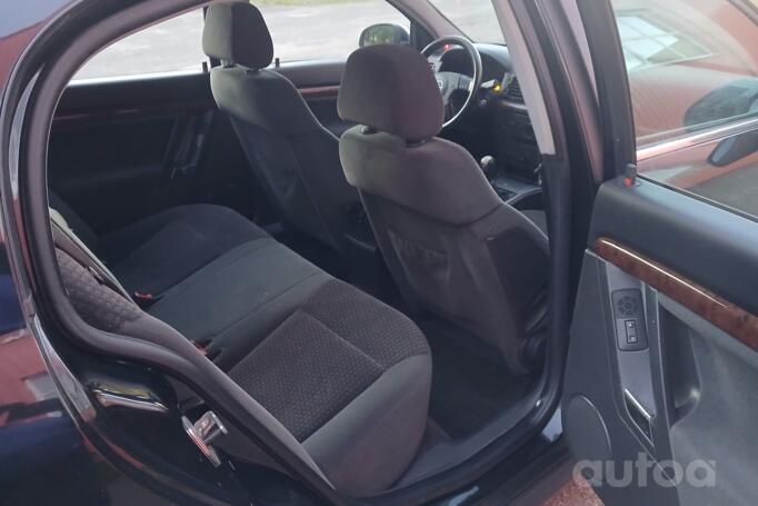 Opel Vectra C Sedan 4-doors