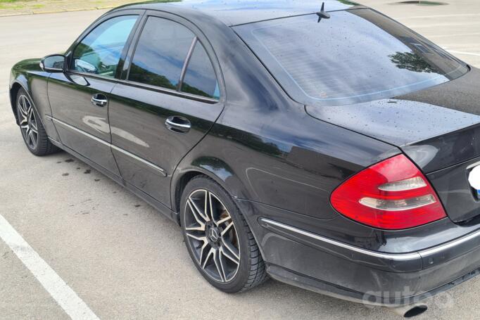 Mercedes-Benz E-Class W211 Sedan