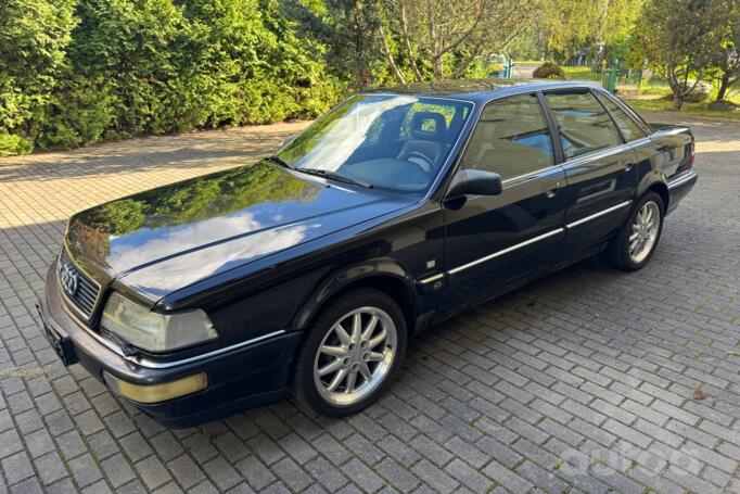 Audi V8 1 generation Sedan
