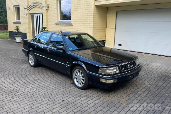 Audi V8 1 generation Sedan