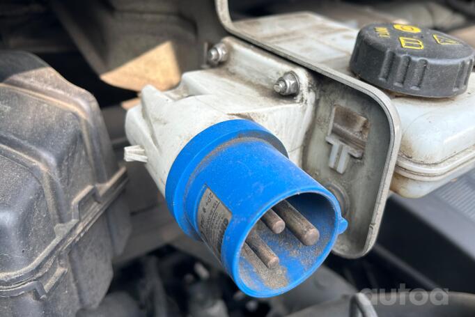 Opel Vivaro B Minivan Long