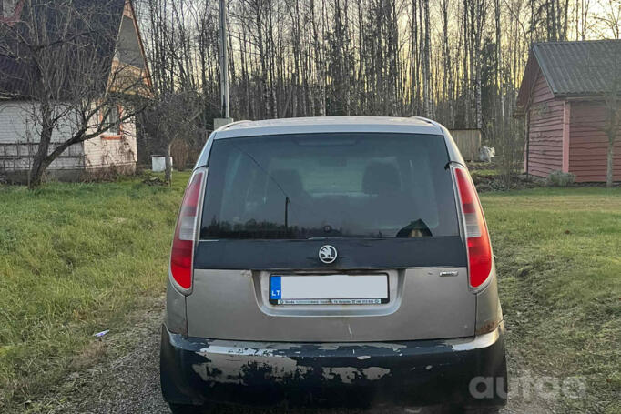Skoda Roomster 1 generation Minivan 5-doors