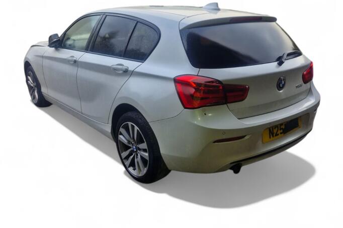 BMW 1 Series F20/F21 [restyling] Hatchback
