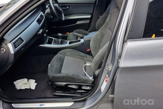 BMW 3 Series E90/E91/E92/E93 [restyling] Sedan