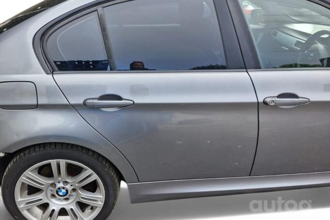 BMW 3 Series E90/E91/E92/E93 [restyling] Sedan