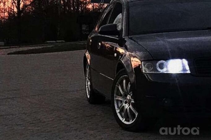 Audi A4 B6 Avant wagon 5-doors