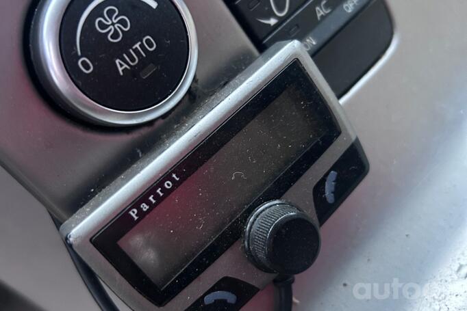 Volvo V50 1 generation [restyling]