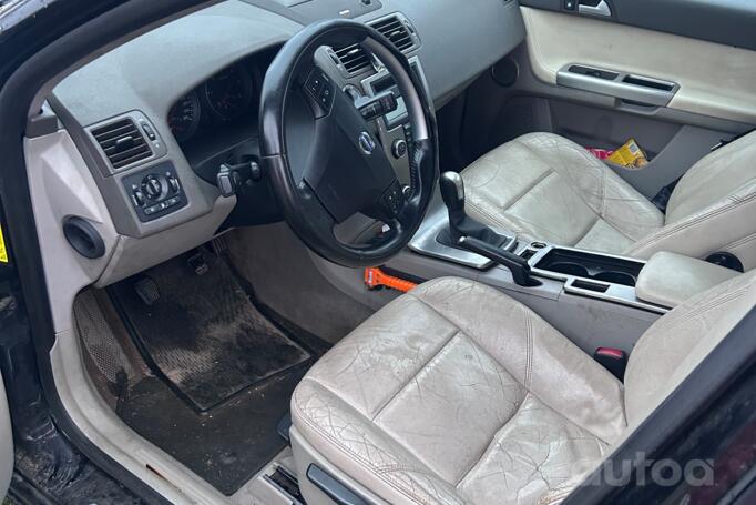 Volvo V50 1 generation [restyling]