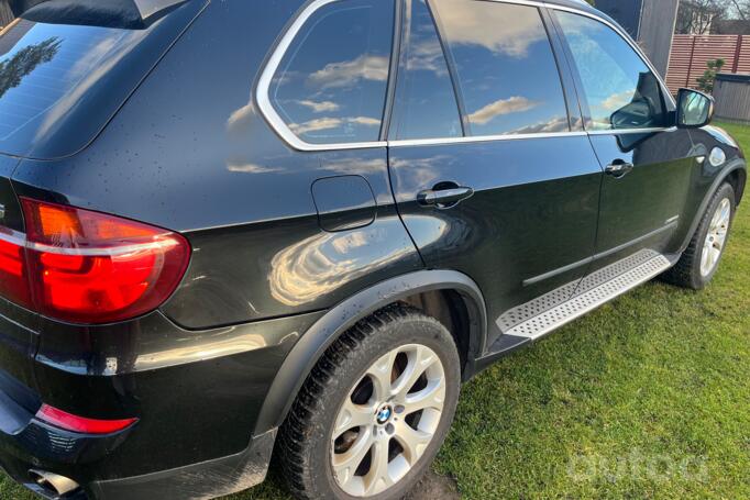 BMW X5 E70 [restyling] Crossover