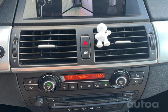 BMW X5 E70 [restyling] Crossover