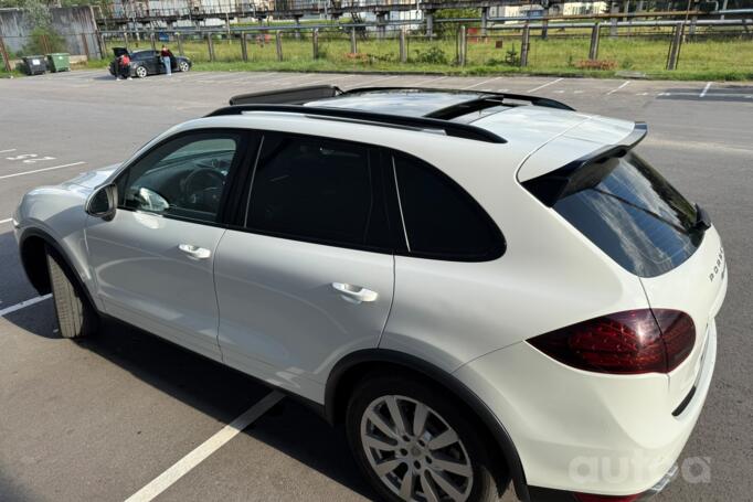 Porsche Cayenne 958 Crossover