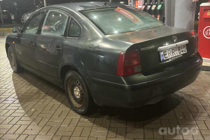 Volkswagen Passat B1 [restyling] wagon