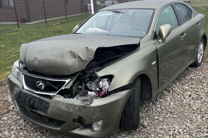 Lexus IS XE20 Sedan 4-doors