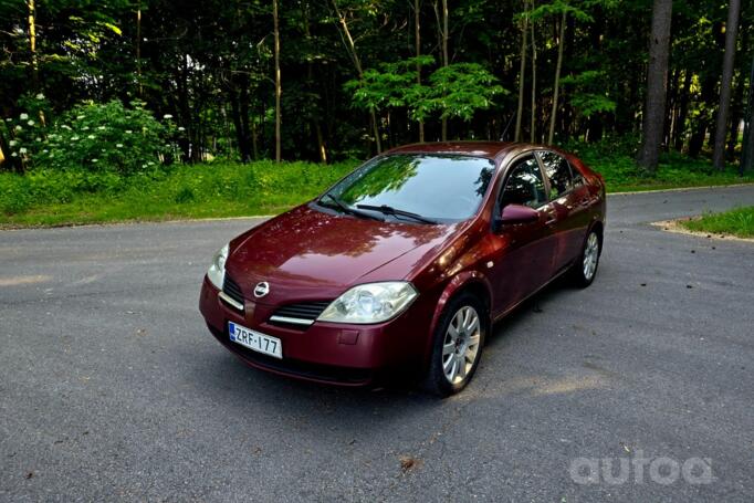 Nissan Primera P12 Liftback