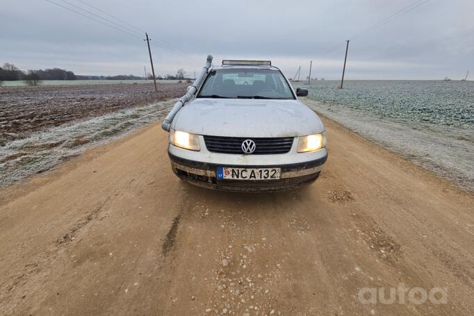 Volkswagen Passat B5 Sedan 4-doors