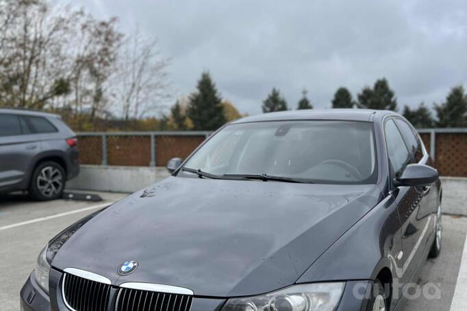 BMW 3 Series E90/E91/E92/E93 Sedan