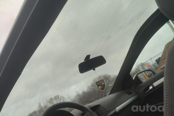 Opel Astra H Hatchback