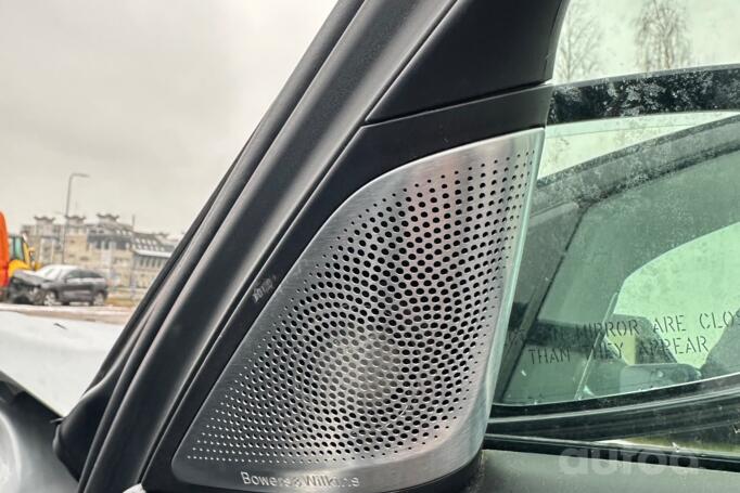 BMW 7 Series G11/G12 Sedan