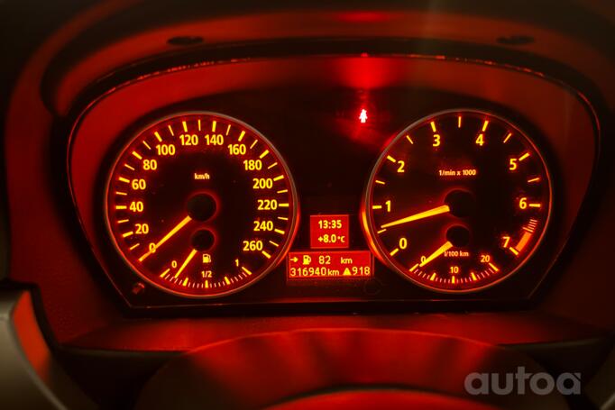 BMW 3 Series E90/E91/E92/E93 [restyling] Sedan