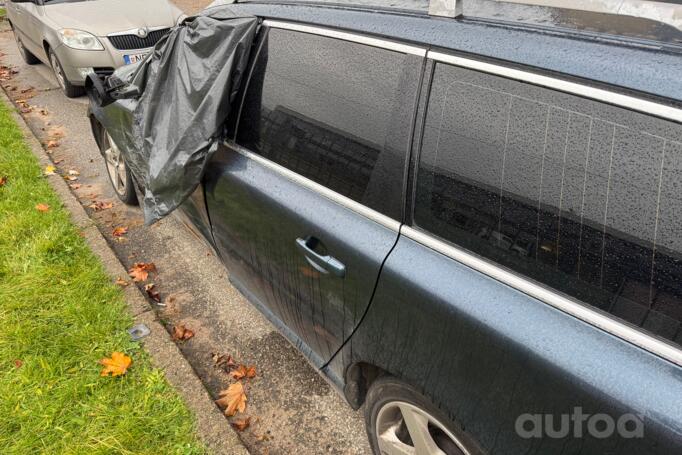 Volvo V70 3 generation wagon