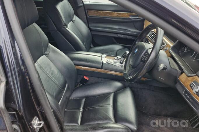 BMW 7 Series F01/F02 Sedan