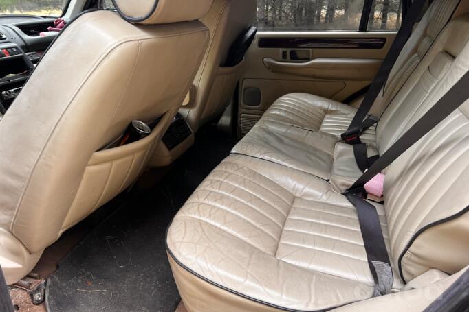 Land Rover Range Rover 2 generation SUV