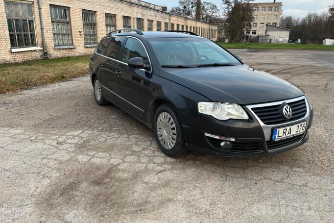 Volkswagen Passat B6 wagon 5-doors
