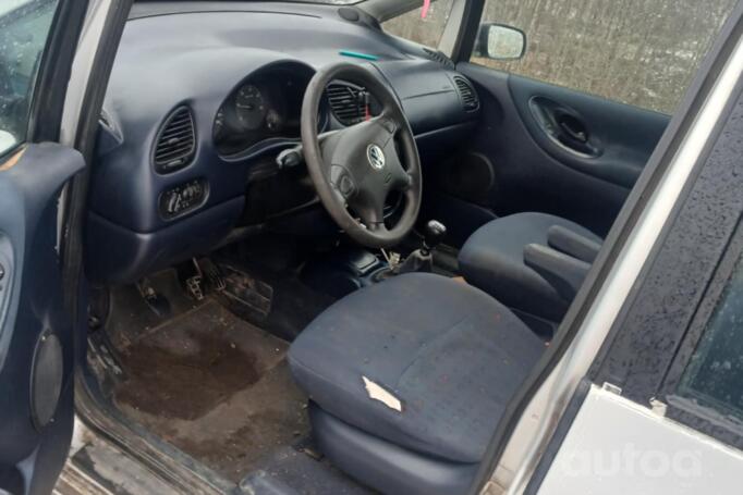Volkswagen Sharan 1 generation Minivan 5-doors