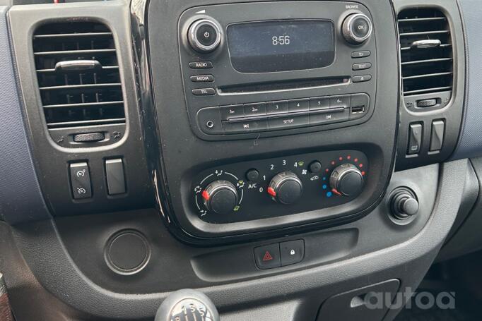 Opel Vivaro B Minivan Long